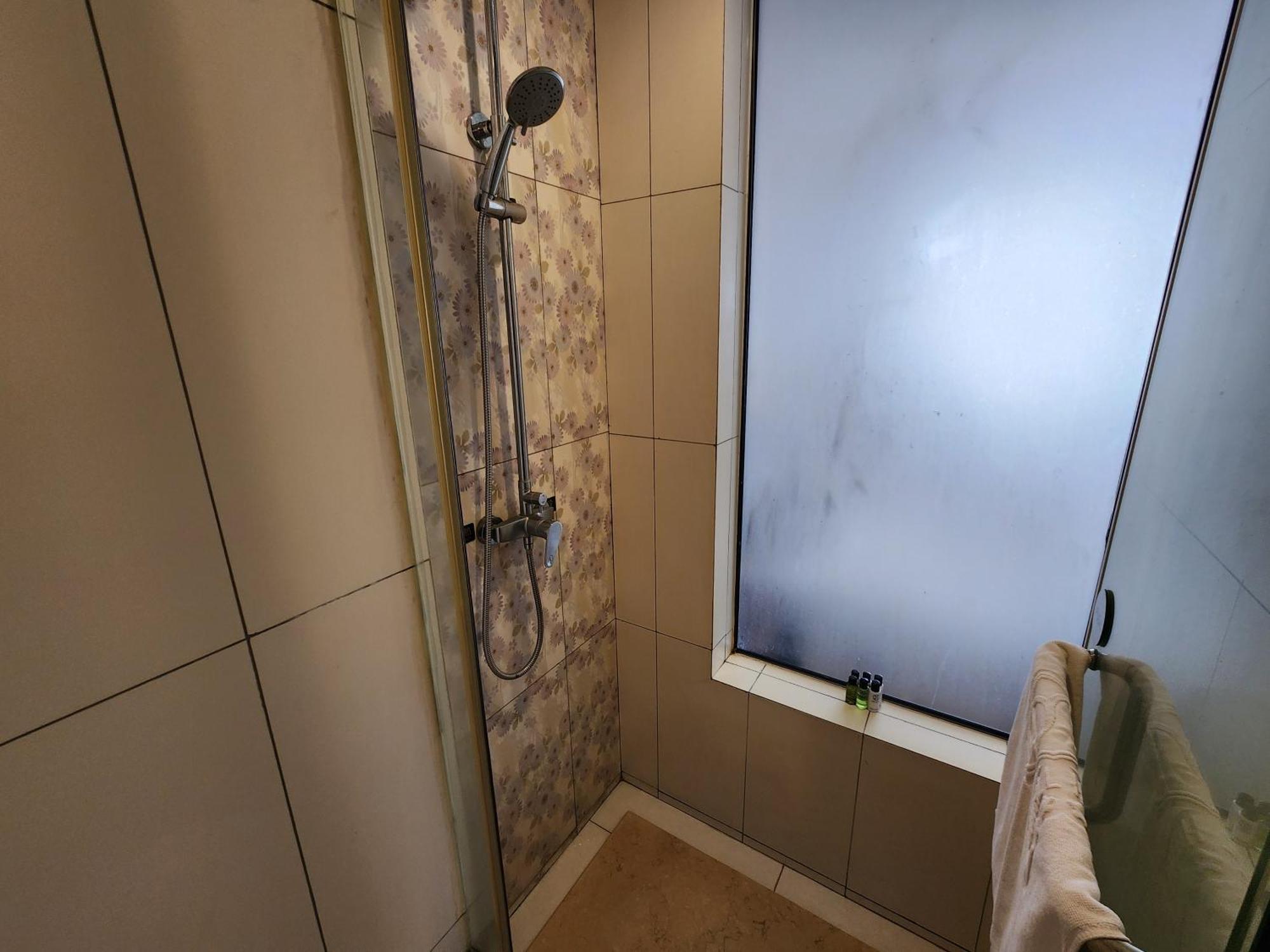 קיגאלי Dmall Hotel מראה חיצוני תמונה